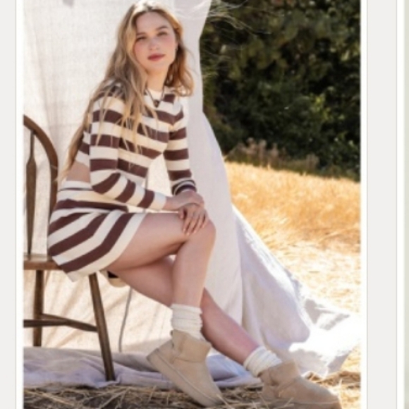 Altar'd State sweater mini skirt crop top set! - Picture 2 of 10